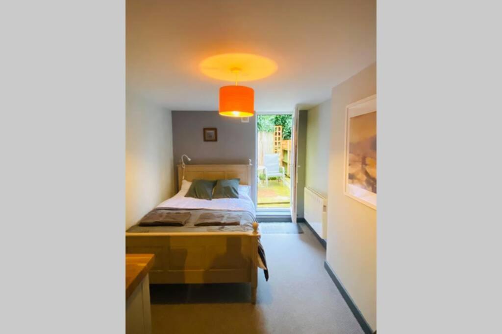 Beautiful Ground Floor Apartment In St Leonards Esterno foto